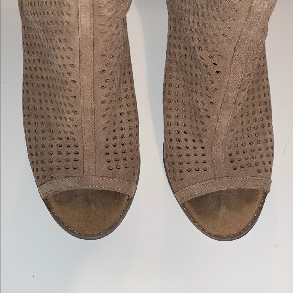 Larise bootie from Lucky Brand - Picture 7 of 8